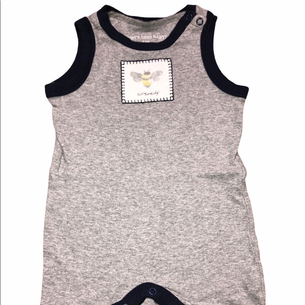 Burt’s Bees Baby 0-3 months organic cotton onesie